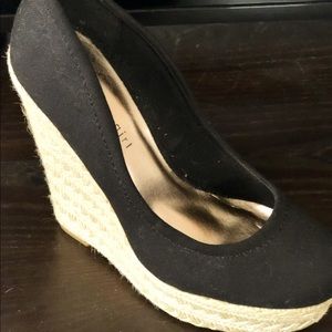 Madden GIrl Wedges
